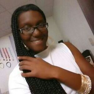 Meet your Posher, Whitney